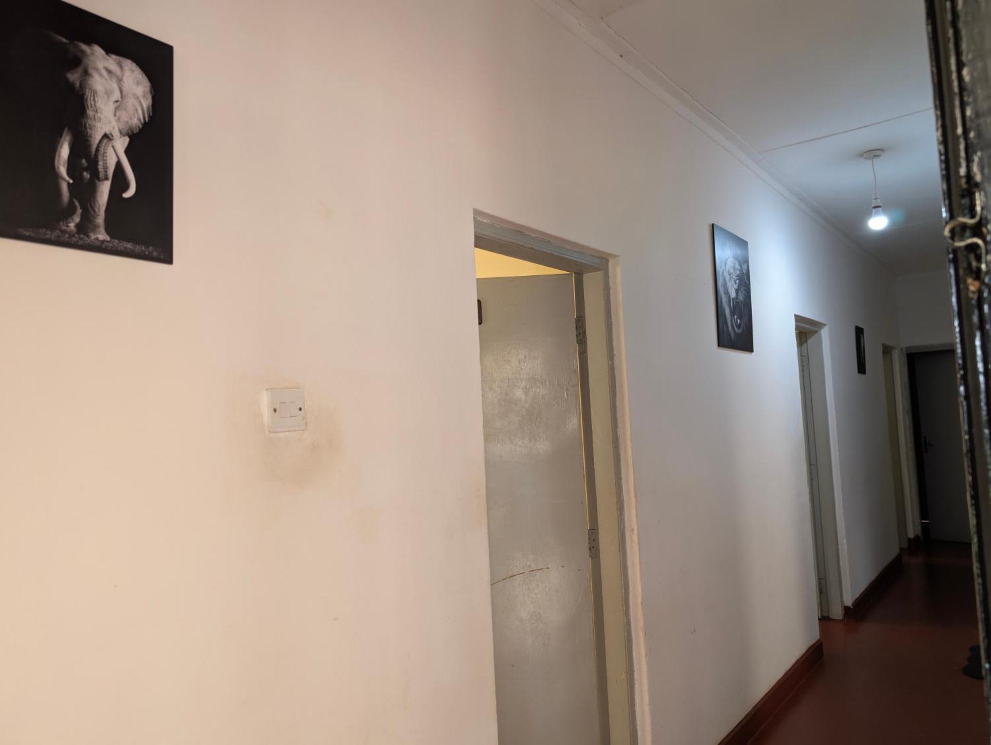 Dans Place Моши Екстериор снимка